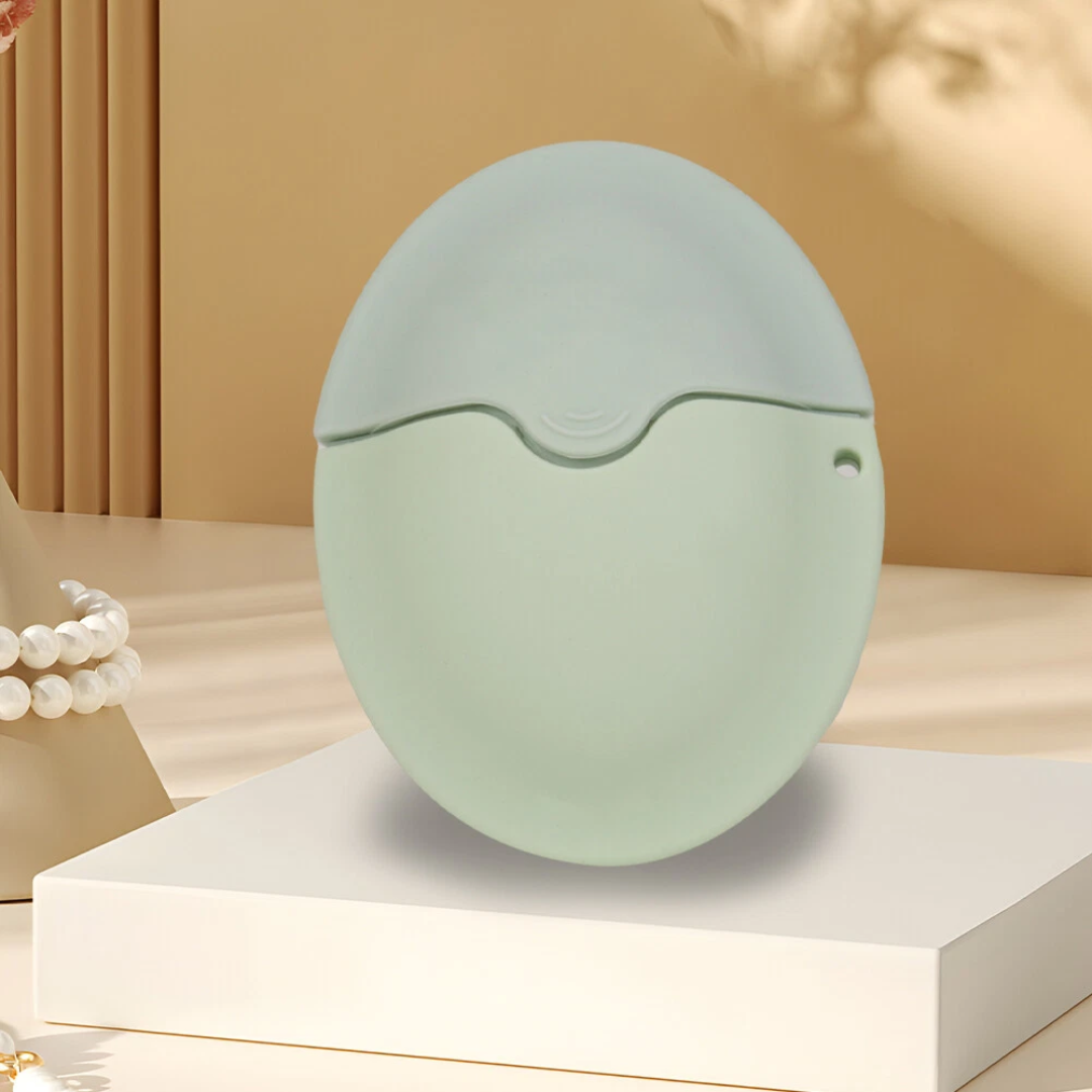 SunnySwipe™ - Silicone Sunscreen and Lotion Roller (1+1 FREE)