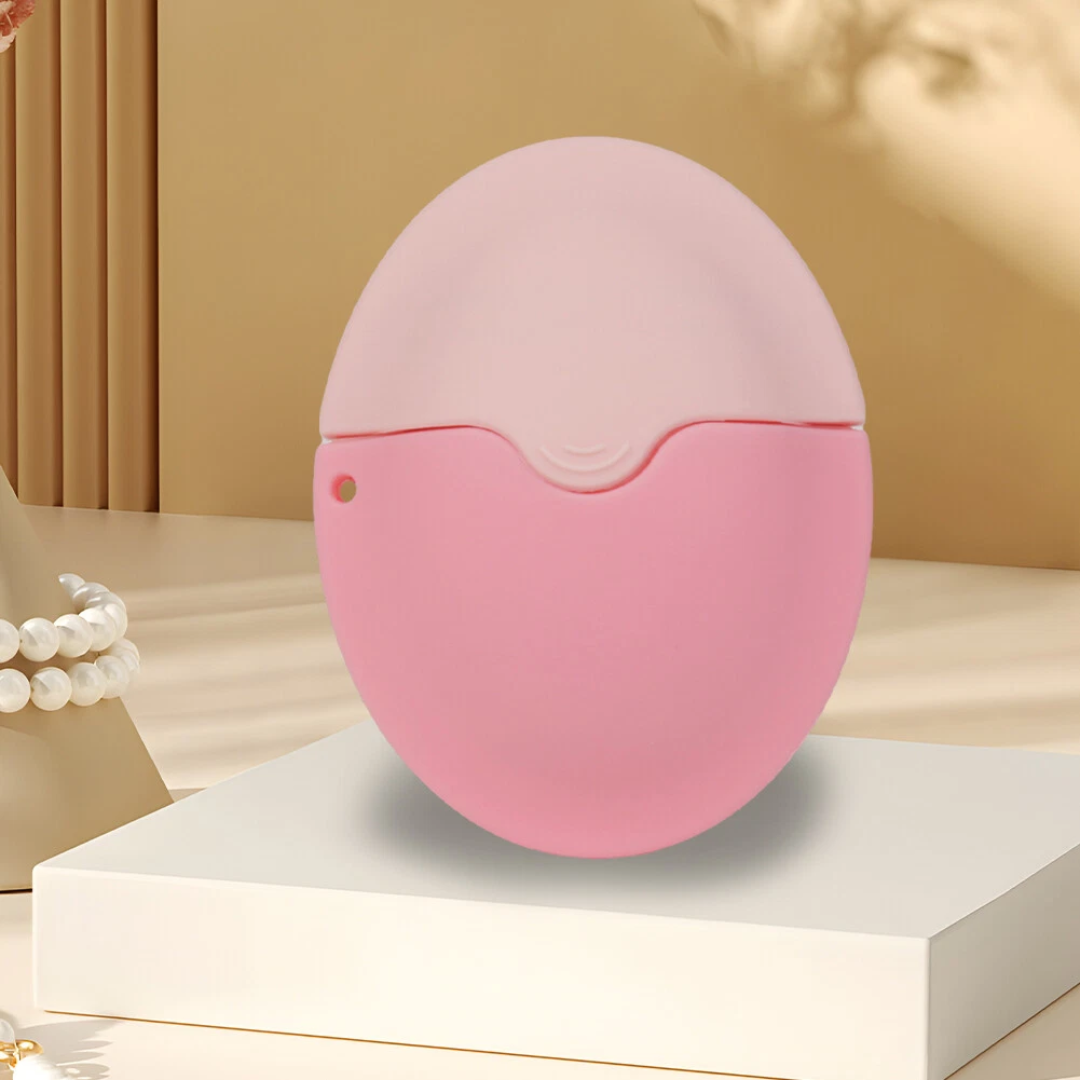 SunnySwipe™ - Silicone Sunscreen and Lotion Roller (1+1 FREE)